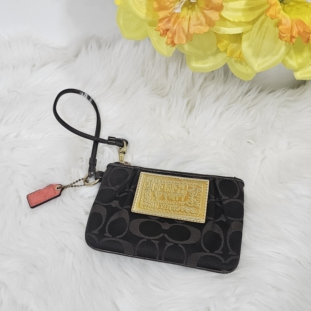 Coach wristlet brown